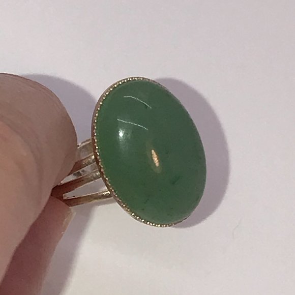 Silver Plated Green Aventurine Cab Ring, Sizeable - Picture 13 of 16